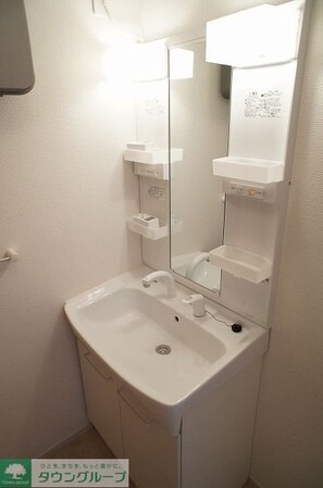 プリムローズIIIの物件内観写真